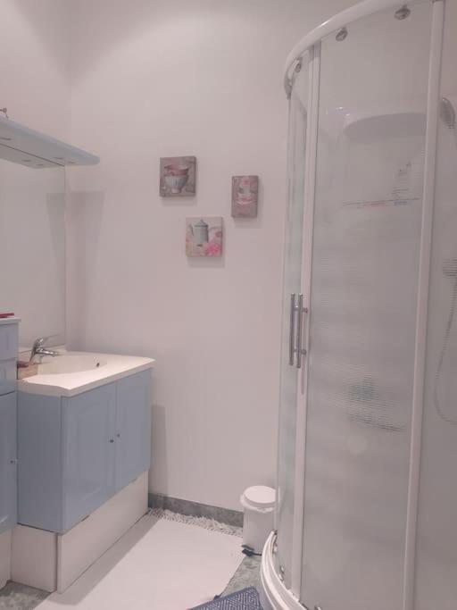 Chambre Dans Appartement De Caractere Доль Экстерьер фото